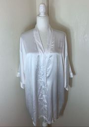 Victoria Secret Women’s Bride Robe. Size OS