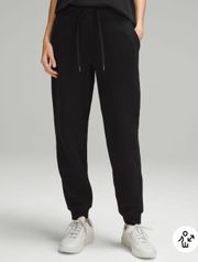 High-Rise Scuba Joggers