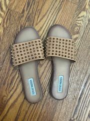 Farryn Slide Sandals