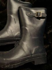 Chooka Ladies' Mid Height Boots - BLACK rain boots size 6