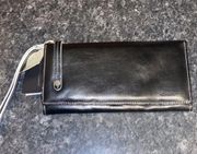 KENNETH COLE Women’s Black Leather Wristlet Wallet NEW