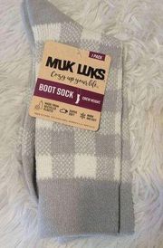 Muk Luks Women's Size 6-11 Boot Sock Crew Height Grey Gingham Buffalo Plaid Sock