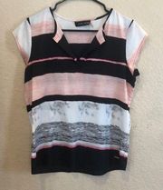 Sleeveless top for woman with v in front