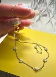 Daisy Necklace