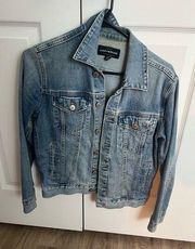 lucky brand jean jacket!