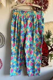 80's VTG vibrant floral rainbow multicolored high waisted relaxed fit trousers