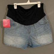 Over The Belly Isabel Maternity Midi Shorts Size 14/32