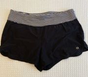 Gap  FIT Running Shorts Size MEDIUM Black White Stripes Athletic Running Summer