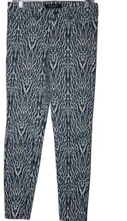 Women's Liverpool Abby Skinny Jean Blue White Leopard Skinny Jeans Size 27 / 4