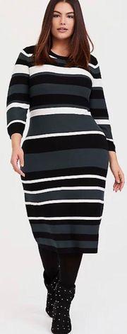 TORRID Green White Black Midi Sweater Dress