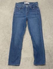 Levis Jeans Womens 6 Blue Mid Rise Slim Sugnature Distressed 31 Inseam Denim