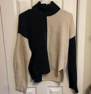 Abercrombie Black & white turtleneck sweater