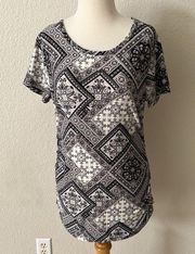 NWT Alison Andrews Ruched T Shirt