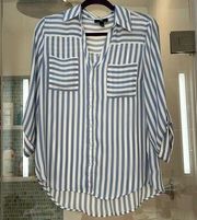 Striped blue and white blouse button-down ¾ sleeves