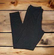 🎄A New Day black leggings - medium