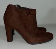 Sam & Libby  Ankle Booties. Selena, chocolate. Size 8.5