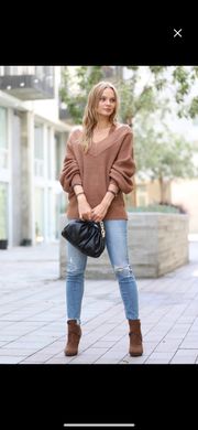 OVERSIZED COZY FLUFFY SWEATER