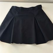 Black pleated skirt