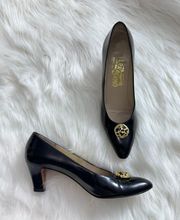 80s black patent leather pumps.