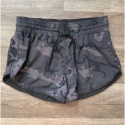 Zyia active reversible shorts sz M