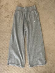 Women's High-Waisted Wide-Leg Sweatpants