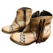 Circle G Light Brown Ombré Cutout Fringe Accent Zip Up Ankle Boots Size 6.5