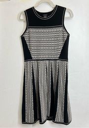 ANN TAYLOR FIT & FLARE SWEATER DRESS size medium