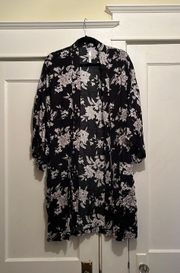 | Black & White Loose Cardigan Robe Floral Print One Size OS