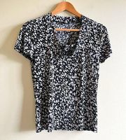 TAHARI PRINTED SHORT SLEEVE BLOUSE TOP WOMENS SIZE S WEAR TO WORK