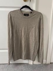 Men’s sweater