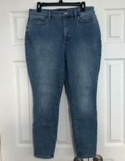 NYDJ women’s size 14P medium wash lift tuck technology Ami‎ skinny fit