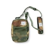 Krass&co Herschel Supply  Cross Body Camo Bag