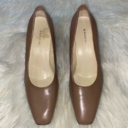 Bandolino Tan Heels