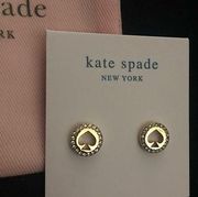 New Kate spade ♠️ stud earrings includes the dust bag .