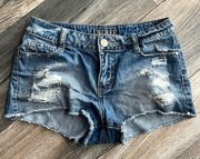 𝅺Decree distressed denim jean shorts junior's size 3