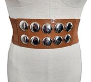 Vintage tan elastic belt patent leather front with silver button detail