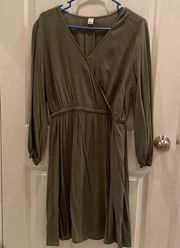 Medium olive green flowy old navy dress