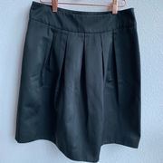 Weekend MaxMara Black Front Pleated Skirt 8