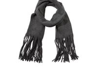 NWT  Scarf