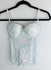 Victoria’s Secret White Mint Chantilly Lace Corset Sz 34B Bridal Coquette Fairy