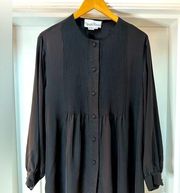 Diane Von Furstenberg vintage black silk tunic. Size 1X