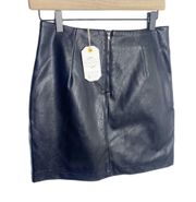 Loveriche faux leather mini skirt size small NWT