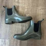 Sam Edelman Tinsley Rubber Ankle Rain Boots Olive 8