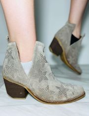 Asterial Taupe Suede Ankle Star Studded Booties Size 8