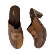 Brown tan leather Patchwork chunky platform boho clogs size 9