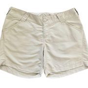 Columbia Bonehead women PFG beige tan shorts size M