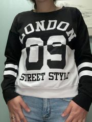 London Street Style Sweater