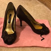 Nina Satin Bow Peep Toe Pumps | size 6