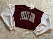 NWT Texas A&M University Two Tone Colorblock Graphic Crop Sweatshirt Med…