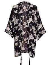 ✨ HP✨Maya Kimono Black Floral✨